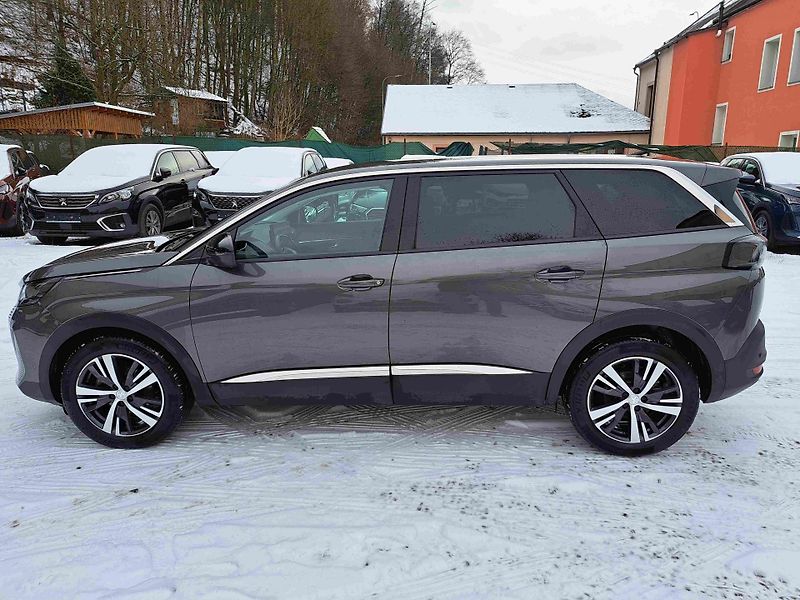 Peugeot 5008 (2022) 1,2 PT ALLURE LED ALU PDC NAVI - fotka 7 z 24