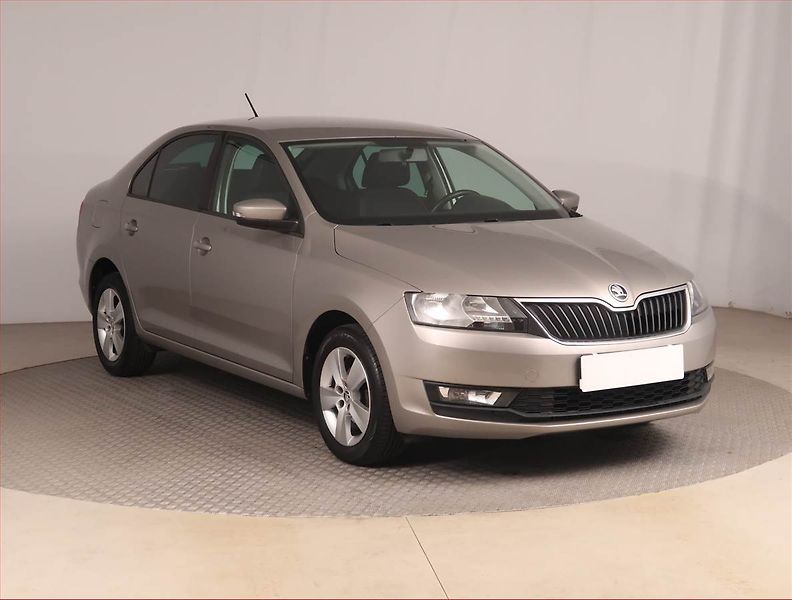 Škoda Rapid (2018) Ambition Plus 1.0 TSI - fotka 1 z 15