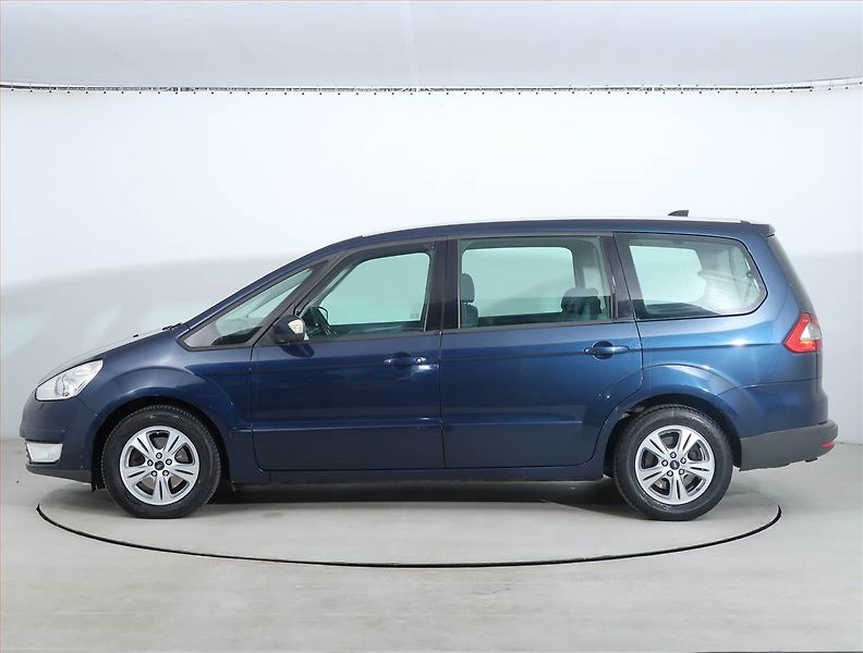 Ford Galaxy (2007) 2.0 TDCi, 7 míst, po STK - fotka 3 z 21