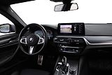 BMW Řada 5 530d xDrive Touring - náhled 13