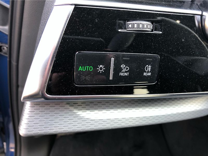 Audi SQ7 4.0 TFSI - fotka 16 z 30