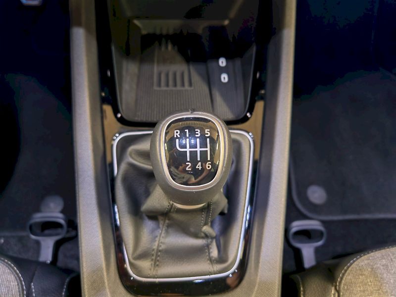 Škoda Octavia (2025) Combi 1.5 TSI 110 kW Sportline - fotka 20 z 33