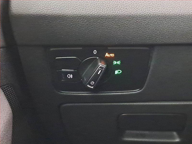 Volkswagen Arteon (2021) R-line 2.0 TDI - fotka 24 z 28