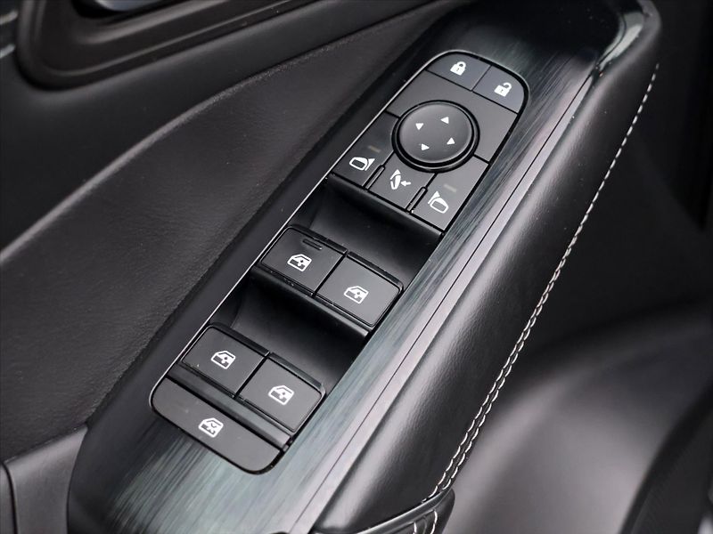 Nissan Qashqai 1,3 T-GDI N-Connecta CZ - fotka 15 z 32