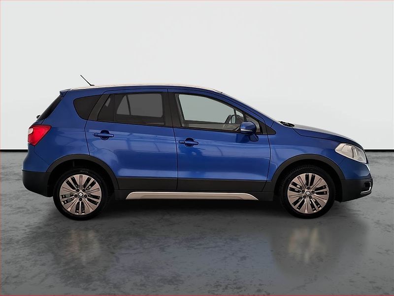 Suzuki SX4 S-Cross (2016) 1.6 VVT AllGrip, 4X4 - fotka 6 z 18