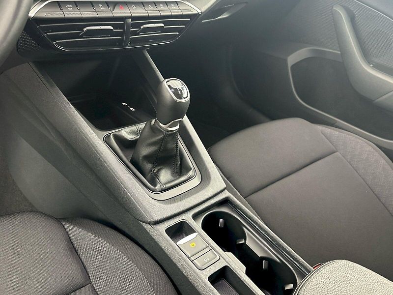 Škoda Octavia (2025) Combi 2.0TDI 85kW Essence Plus - fotka 17 z 27