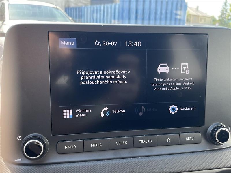 Hyundai Kona 1,0 T-GDI SMART, tažné zař. - fotka 12 z 24