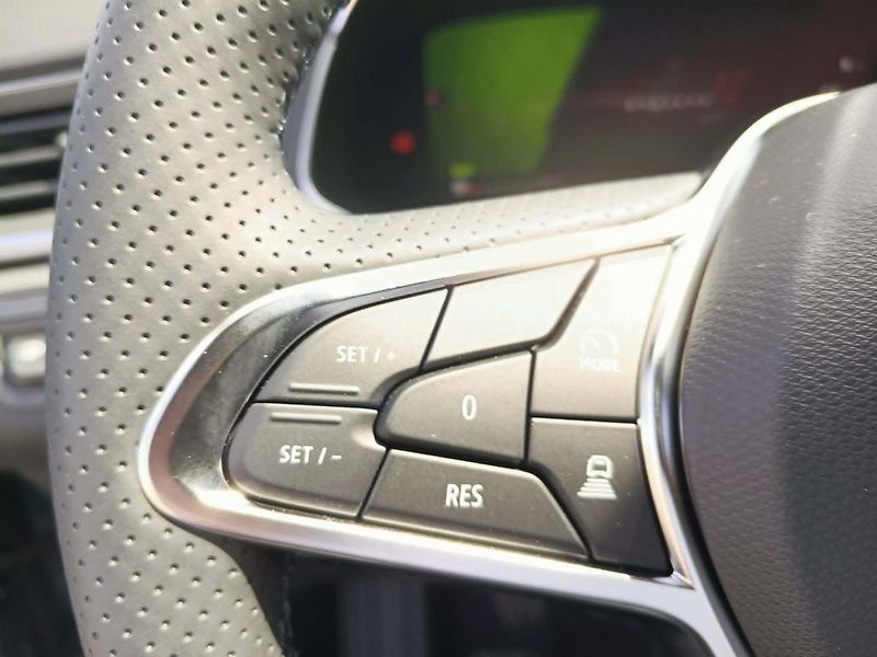 Renault Symbioz (2026) techno mild hybrid 140 - fotka 10 z 27