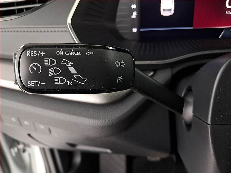 Škoda Octavia (2021) 2.0 TDI, Tempomat - fotka 20 z 20