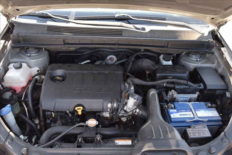Kia Carens 1,6 CRDI 85KW NÍZKÉ KM VÝHŘEV - fotka 51 z 51