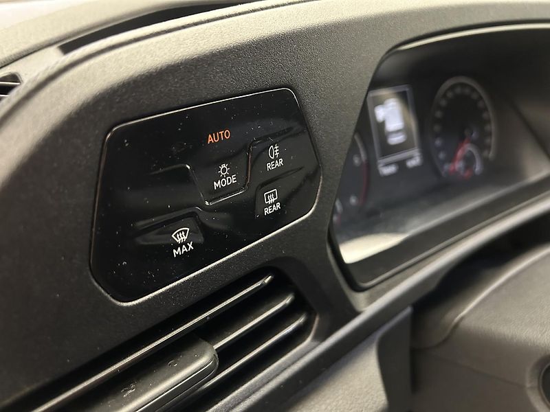 Volkswagen Caddy 2.0 TDI - fotka 8 z 21