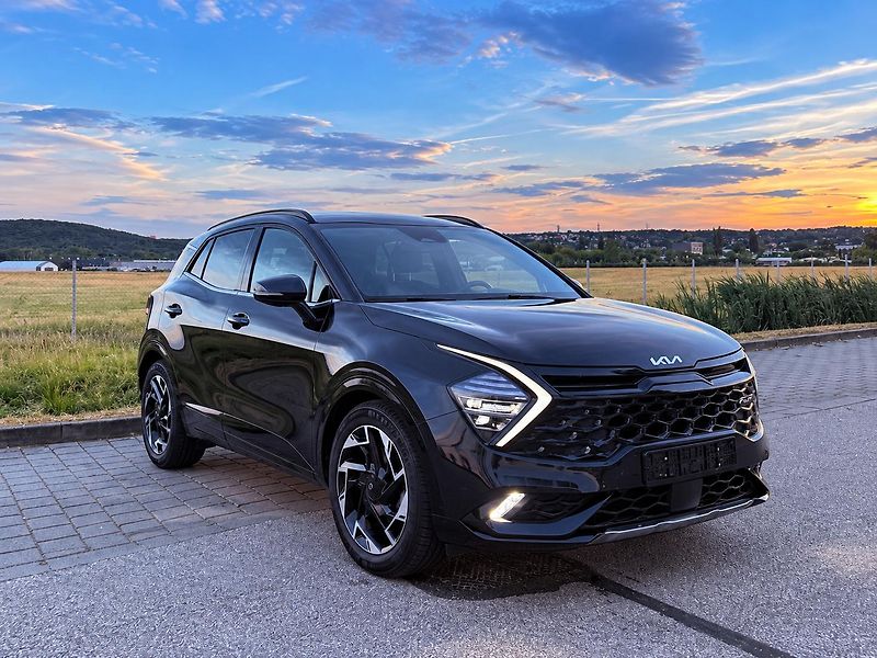 Kia Sportage (2023) - fotka 2 z 41