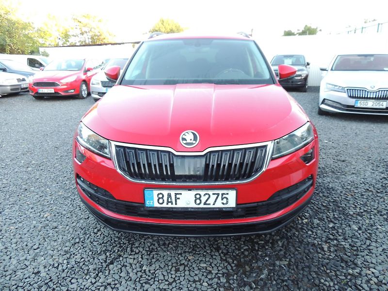 Škoda Karoq (2020) 1.5TSI,110kw,DSG,TZ,ČR,1maj. - fotka 2 z 45