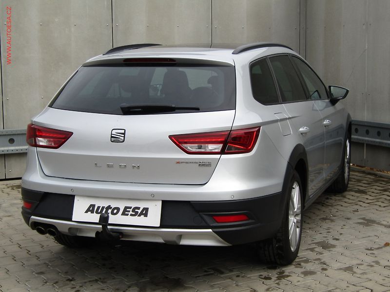 Seat Leon (2015) 2.0 TDi 4x4, X-Perience, DSG - fotka 4 z 20