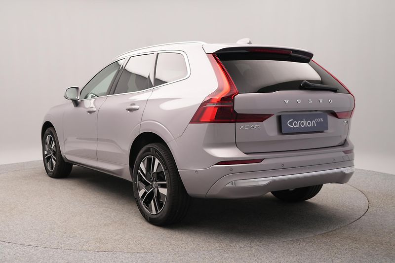 Volvo XC60 (2026) B5 AWD AUT BRIGHT PLUS - fotka 10 z 30