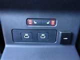 Land Rover Range Rover Velar 3,0  Dynamic SE D300 - náhled 17