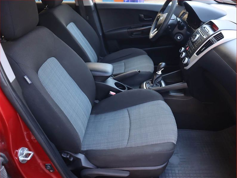 Kia Ceed (2011) 1.4 CVVT, Serv.kniha - fotka 9 z 14