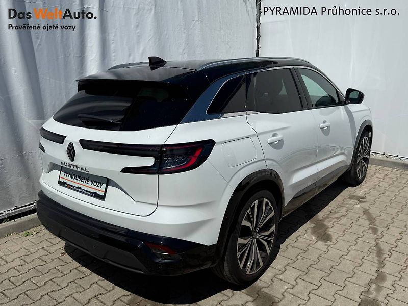 Renault Austral (2023) 1.3 TCE 116 kW Iconic - fotka 2 z 26