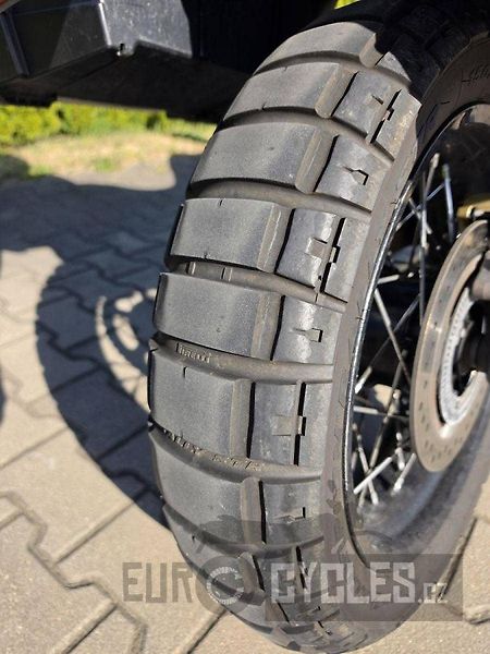 Triumph Tiger 800 XC (2014) - fotka 6 z 14