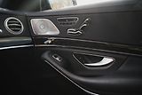 Mercedes-Benz Třídy S (2018) S 560 4MATIC L, S 560 4MATIC L - náhled 32