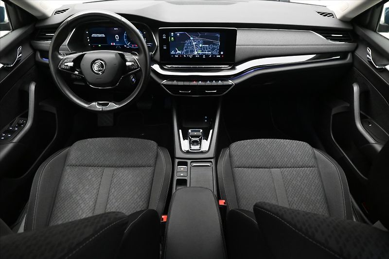 Škoda Octavia 2,0 TDI 110 kW DSG Style Záruk - fotka 15 z 33