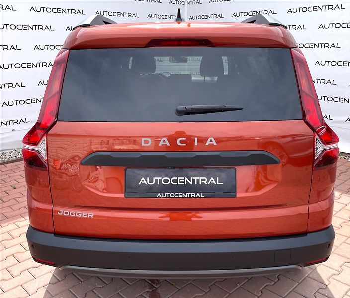 Dacia Jogger 1,0 1,0TCe,81kW,EXTREME LIMITE - fotka 5 z 27