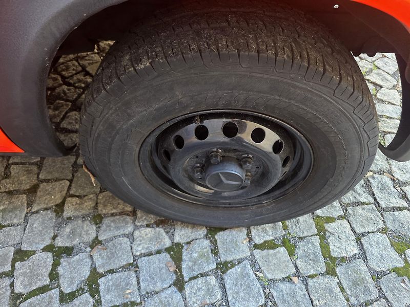 Mercedes-Benz Sprinter 270CD 5valec 67 tkm  montážní  - fotka 13 z 26
