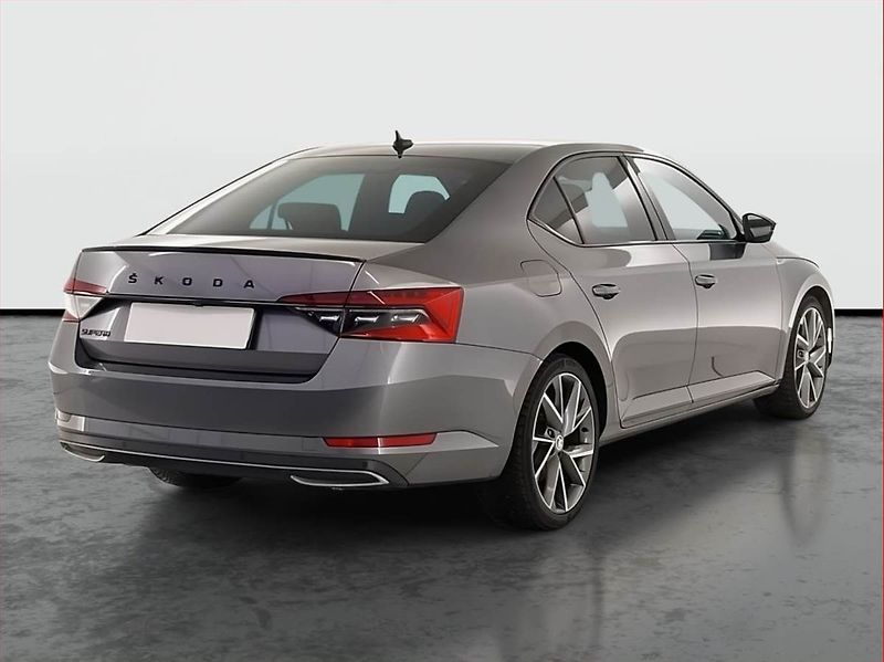 Škoda Superb (2022) Sportline 2.0 TDI - fotka 5 z 22