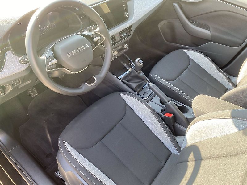 Škoda Kamiq (2025) 1.0 TSI Selection - fotka 7 z 30