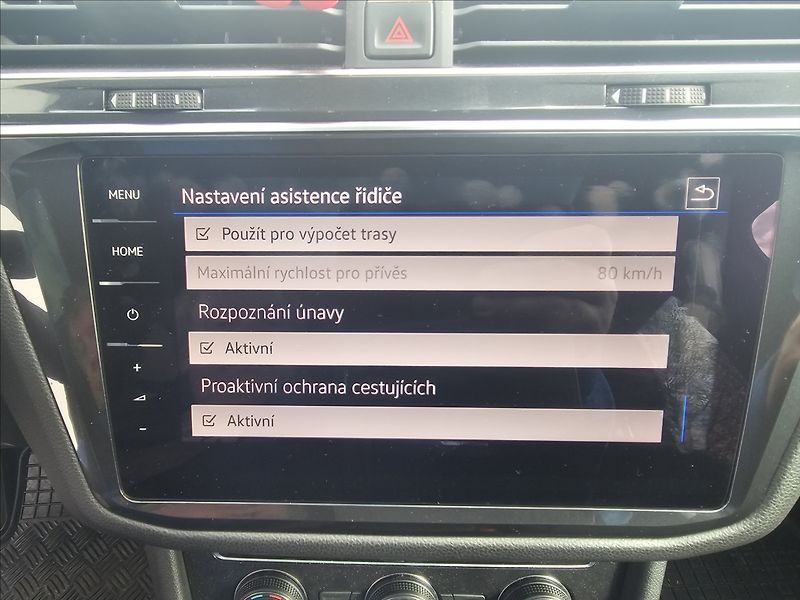 Volkswagen Tiguan Allspace 2,0TDi176KW R-Line Webasto - fotka 25 z 51