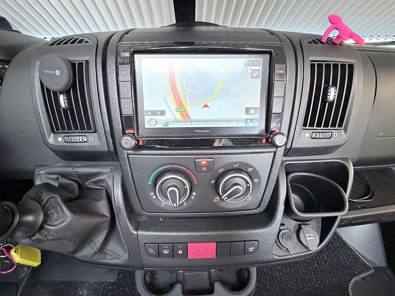 Weinsberg CaraCompact 600MEG Edition Pepper - fotka 15 z 28