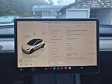 Tesla Model Y RWD 220kw TZ SOH 93,1 % - náhled 35