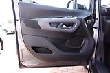 Toyota ProAce City Verso 1,5D-4D M/T Family Long - náhled 9