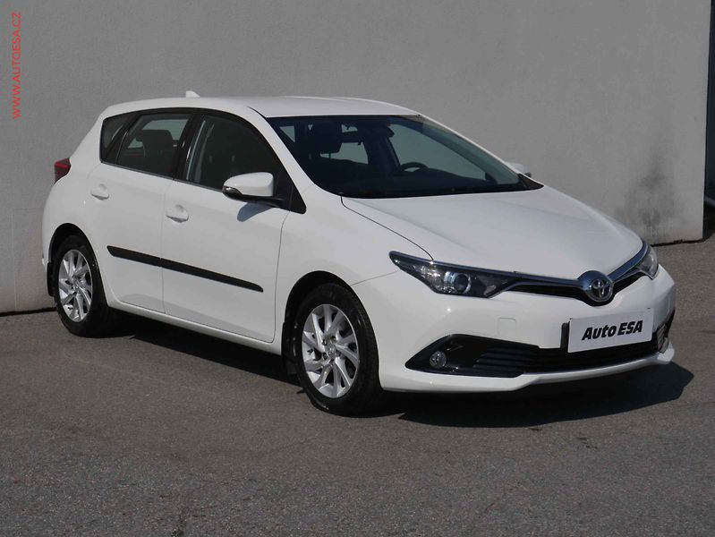 Toyota Auris (2019) 1.6 VVT-i, ČR, Park. kamera - fotografie inzerátu