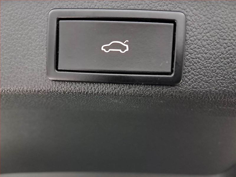 Škoda Octavia (2017) Style Plus 1.6 TDI, Automat - fotka 27 z 29