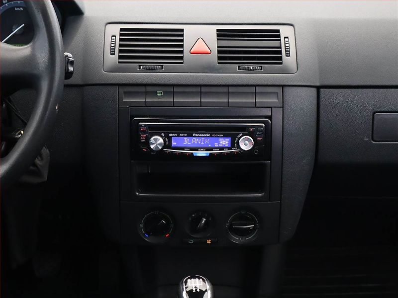 Škoda Fabia (2004) 1.2 12V, nová STK, Tažné - fotka 10 z 12