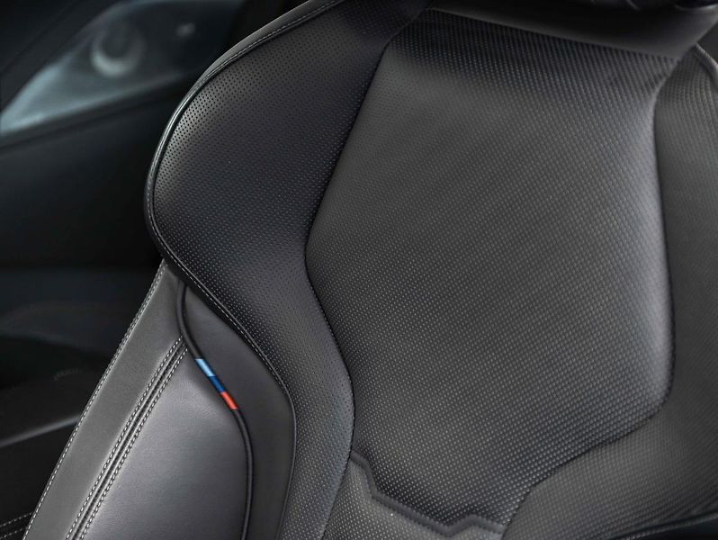 BMW Řada 8 M850i xDrive Coupe - fotka 19 z 21
