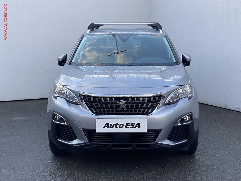 Peugeot 3008 (2018) 1.2PT, 1.maj,ČR, AT, TZ - fotka 2 z 18