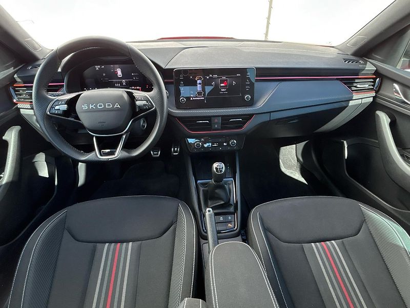 Škoda Kamiq Monte Carlo - fotka 5 z 25