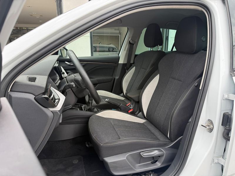 Škoda Scala Top Selection 1.5 TSI 110kw - fotka 8 z 24