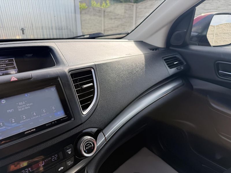 Honda CR-V 1.6CT-Di 4x4 160PS ČR 145TKM!! - fotka 158 z 159