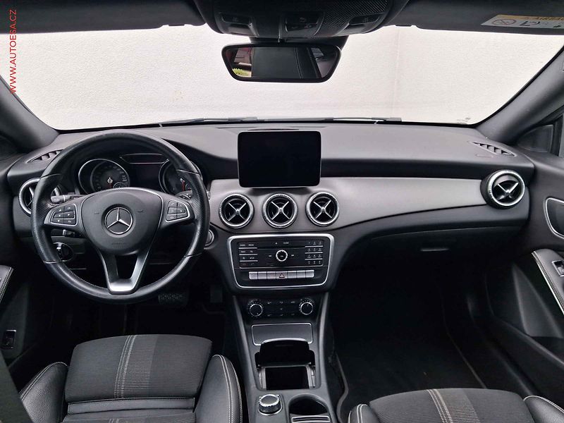 Mercedes-Benz CLA (2019) 2.2CDi CLA200, AT, LED, navi - fotka 8 z 21