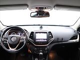Jeep Cherokee 2,0 CRDI 125kW Aut. 4x4 - náhled 23