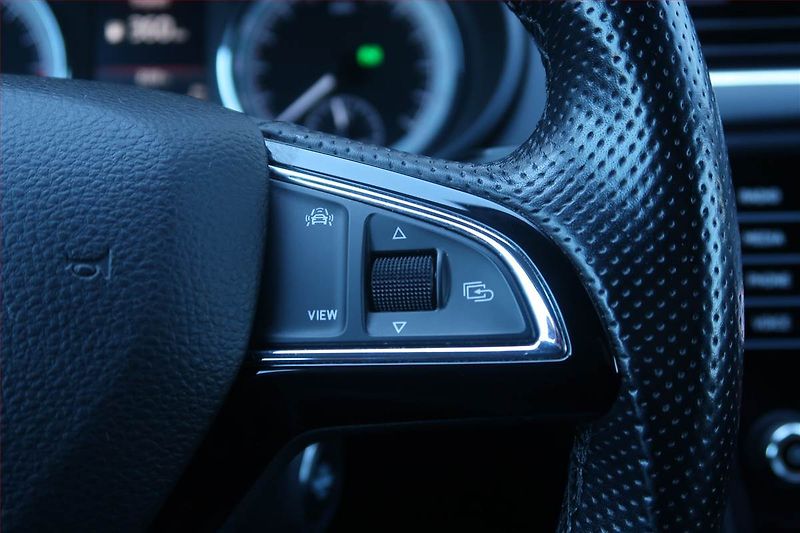 Škoda Octavia (2018) 2.0 TDI, 4X4, Automat - fotka 22 z 27