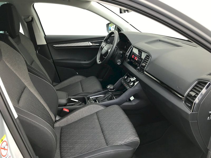 Škoda Karoq (2025) SEL TS 110/1.5 A7F - fotka 12 z 27