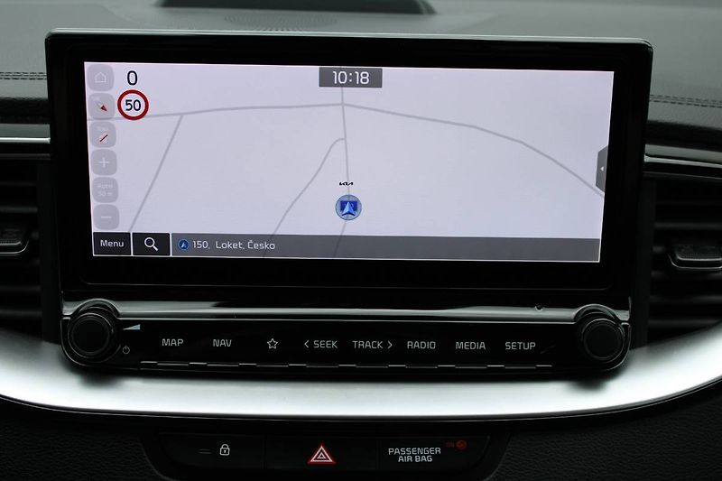 Kia Ceed (2022) PHEV 1.6 GDI  Premium 104kW - fotka 14 z 35