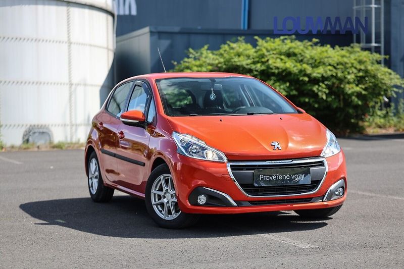 Peugeot 208 AT ACTIVE - fotka 18 z 21