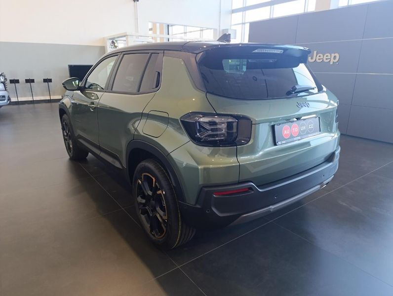 Jeep Avenger (2026) 1,2 Turbo e-Hybrid 110k  85th - fotka 4 z 19