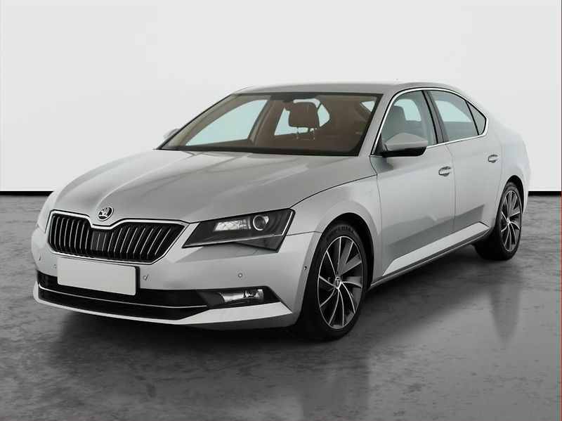 Škoda Superb (2016) Laurin&Klement 2.0 TDI - fotka 2 z 20