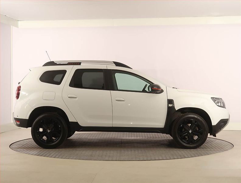 Dacia Duster (2022) Extreme 1.3 TCe, Serv.kniha - fotka 6 z 21